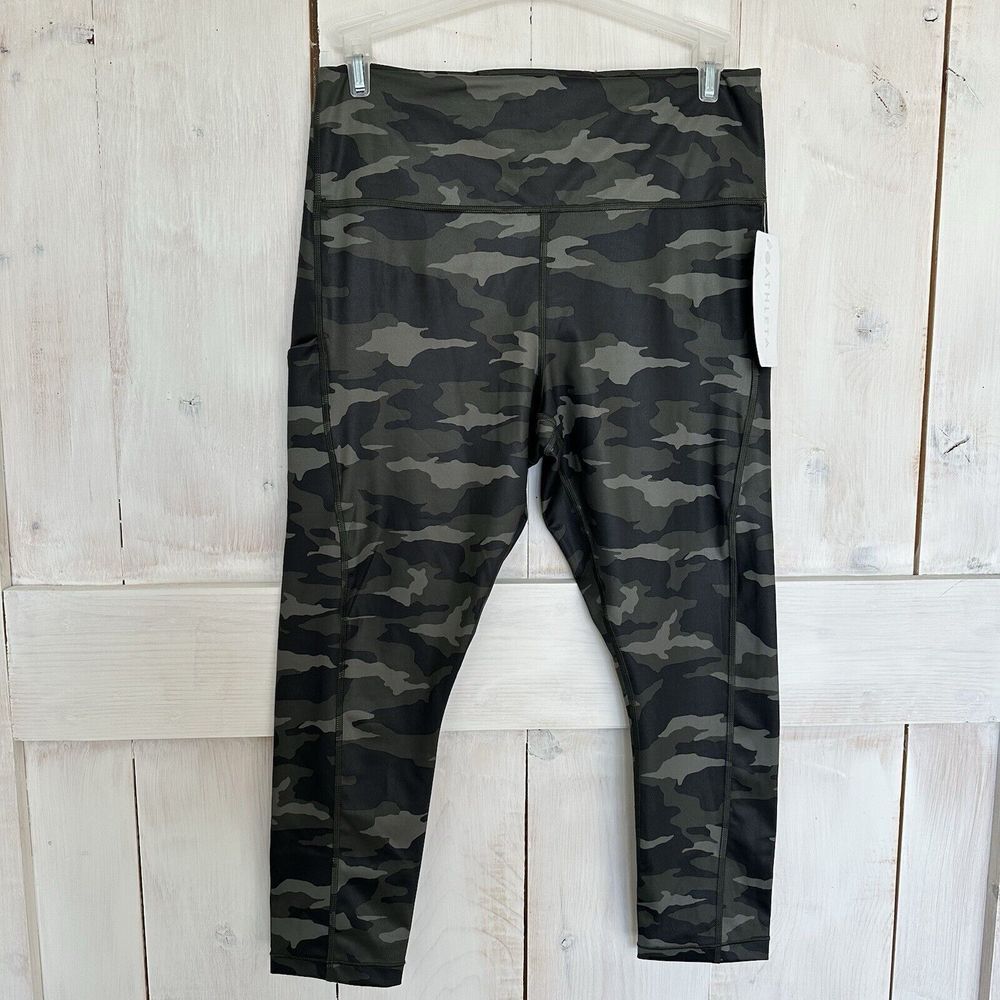 Athleta Ultimate Camo‎ 7/8 Tight Plus Size 1X Leggings Size Pockets